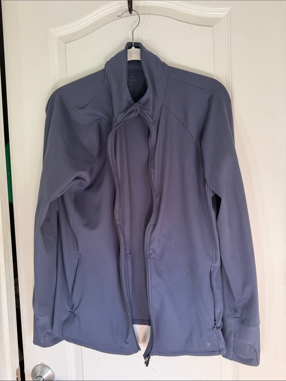 Freely Women’sGrey Full-Zip Performance Jacket
